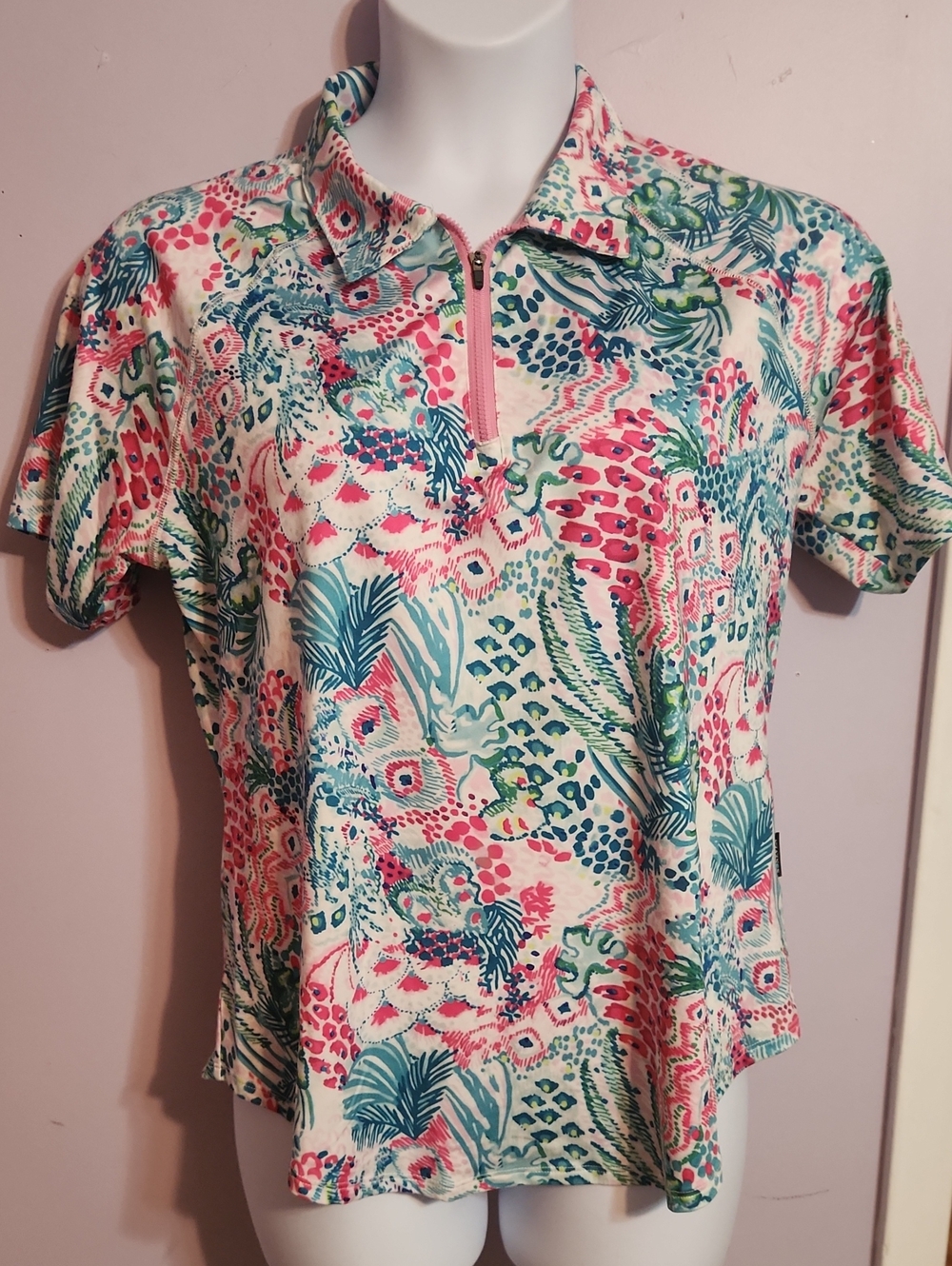 Floral Short Sleeve Blouse in Pink & Blue Like New